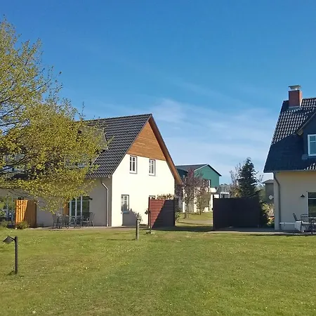 Kachlin Ferienhaus 7 Σπίτι διακοπών *